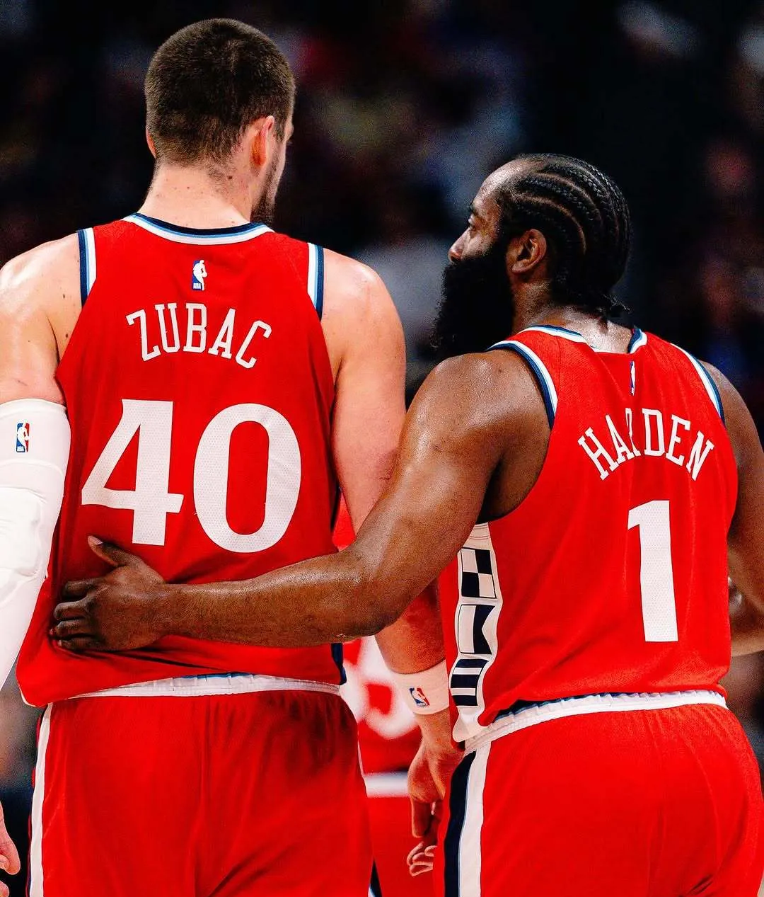 包含NBA球员疲劳伤病严重加剧球队危机的词条