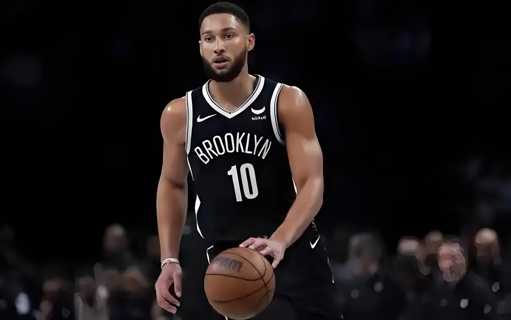 关于灯泡击败雷霆,西蒙斯稳健表现的信息 关于灯泡击败雷霆,西蒙斯稳健表现的信息