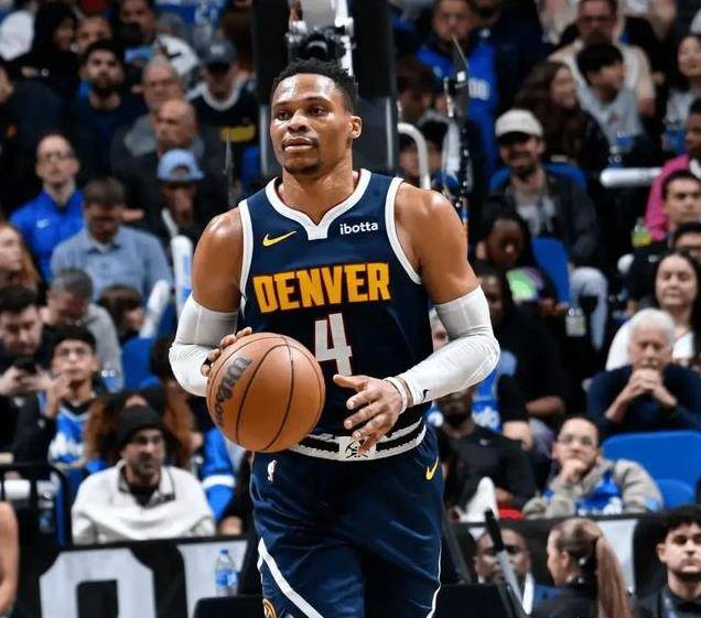 包含掘金客场力克魔术，继续领先西部的词条