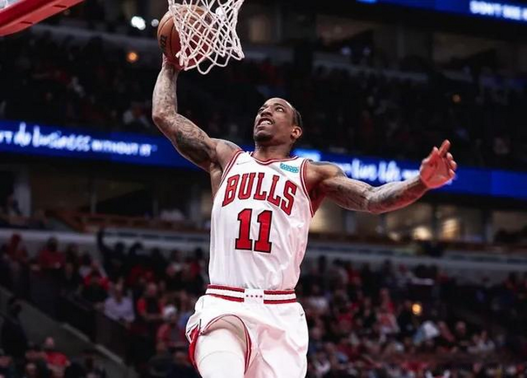 关于公牛三连败无缘总决赛的信息