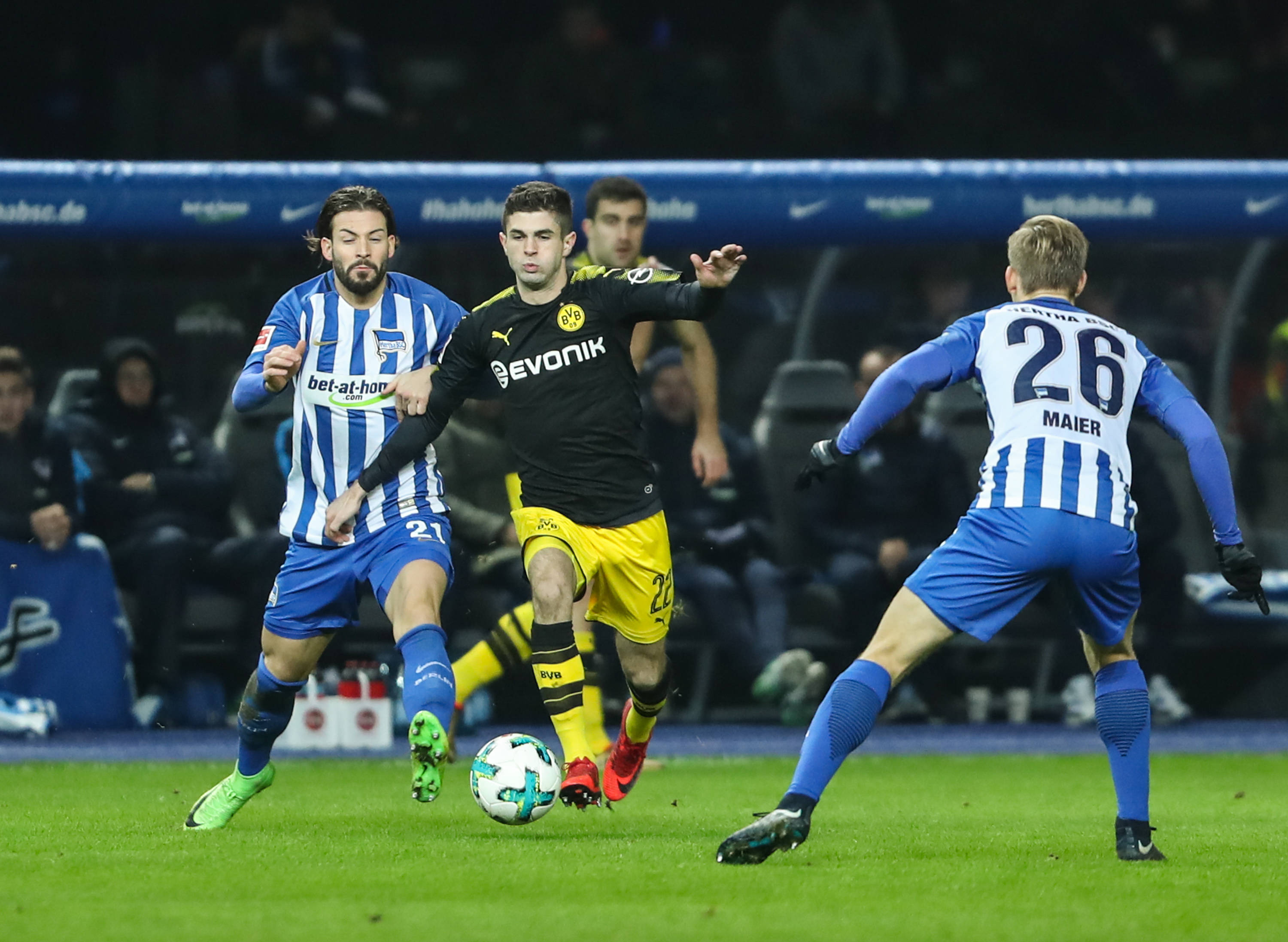 柏林赫塔奋力拼搏，豪取三分的简单介绍