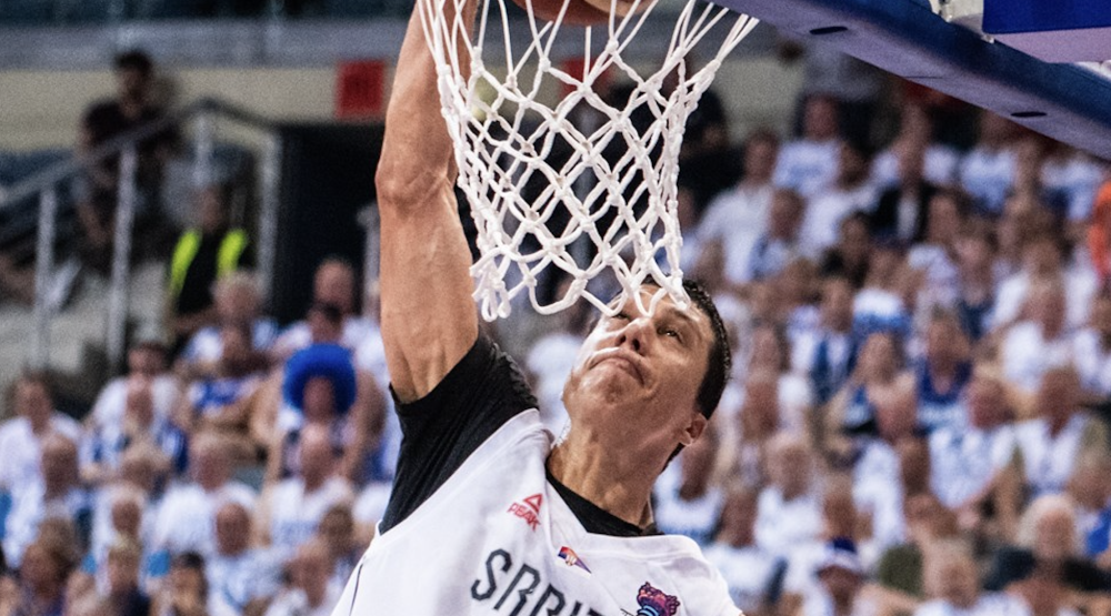 关于塞尔维亚客场胜芬兰，晋级机会大增的信息